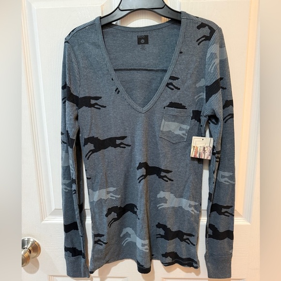 BDG Urban Outfitters Gray V-Neck Long Sleeve with Equestrian Horse Pattern - Picture 1 of 7